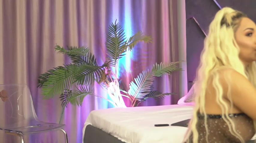 GoldenAmber live screenshot 2025-10-01 19:47:06