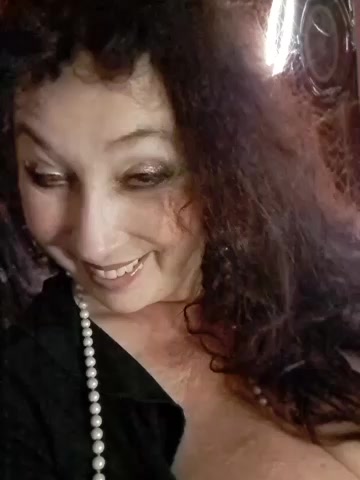 GypsyEsmeralda live screenshot 2025-12-16 21:03:06