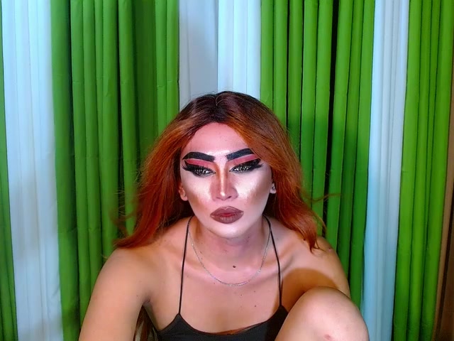 HOLLYWOOD_QUEEN_88 latest screenshot