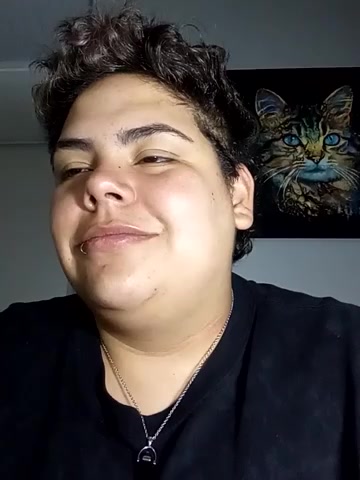 Hailey_Curvy live screenshot 2025-10-06 08:20:41