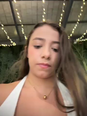 Hall_16 live screenshot 2025-12-19 23:21:04