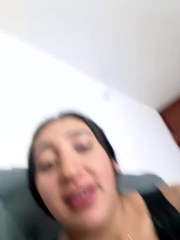 Hannahoff live screenshot 2025-11-23 07:23:13