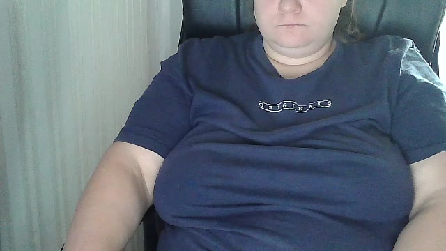 HollyXEva live screenshot 2025-09-29 06:22:56