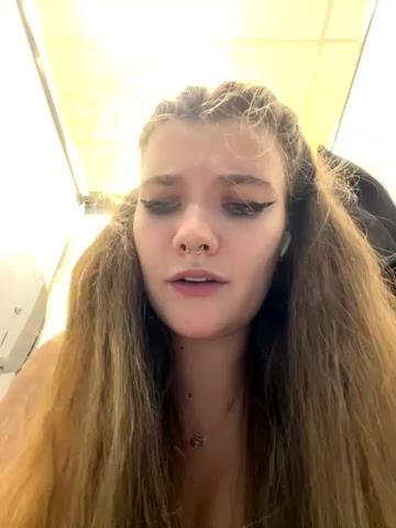 Holy_Tereza live screenshot 2025-10-26 19:06:23