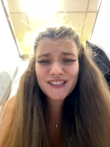 Holy_Tereza live screenshot 2025-10-26 19:10:23