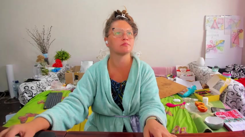 IamYourNarcotic live screenshot 2025-09-30 08:22:52