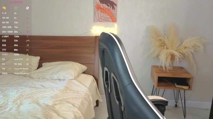 IdaValenti live screenshot 2025-09-29 06:03:03