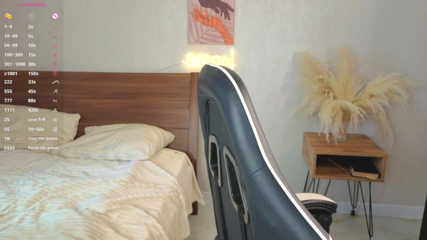 IdaValenti live screenshot 2025-09-29 06:04:52