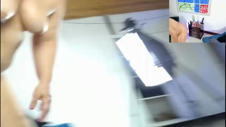 Iivana_19 live screenshot 2025-09-30 22:08:00