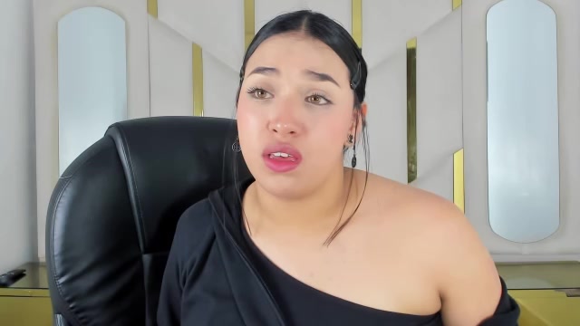 IsabellRodriguez18 live screenshot 2025-09-30 08:55:52