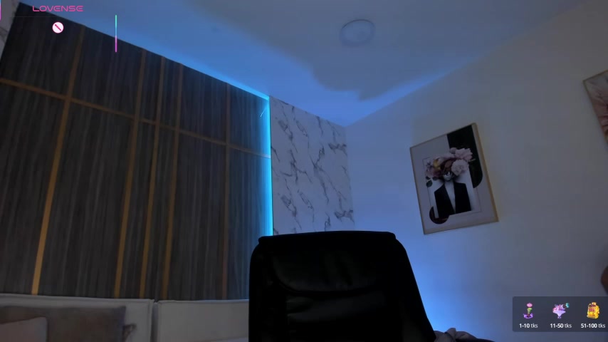 IsabellaAllen live screenshot 2025-09-30 01:00:44