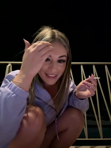 IsabellaEtthan live screenshot 2025-09-21 20:39:25