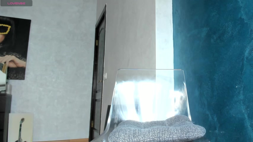 IshaLyn live screenshot 2025-10-15 07:52:40