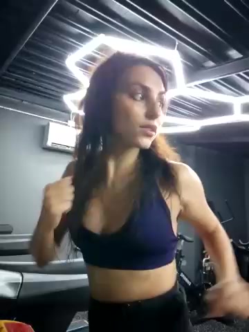 Izabella_Bella live screenshot 2025-11-04 16:45:47
