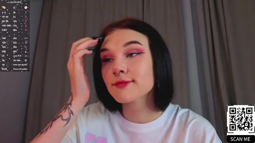 JenniferSullivan live screenshot 2025-09-30 01:00:51