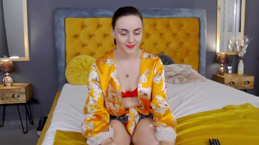 Jessica_White_ live screenshot 2025-10-17 04:00:38