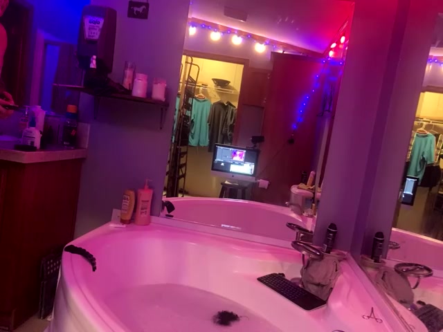 JoKeOff_J live screenshot 2025-09-23 02:14:50