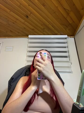 Karen18_boobs live screenshot 2025-09-30 08:52:43