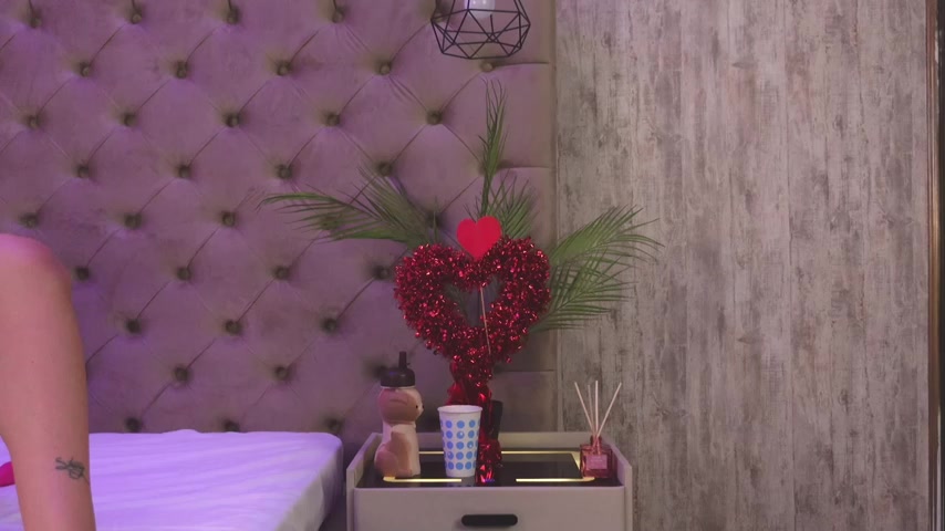 KarlaBart live screenshot 2025-09-21 20:41:30