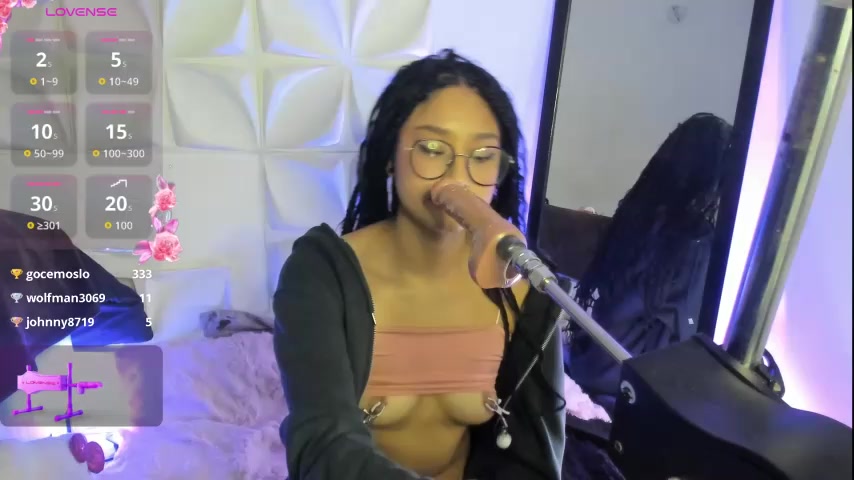 KhalifaDreamss live screenshot 2025-10-15 08:18:36