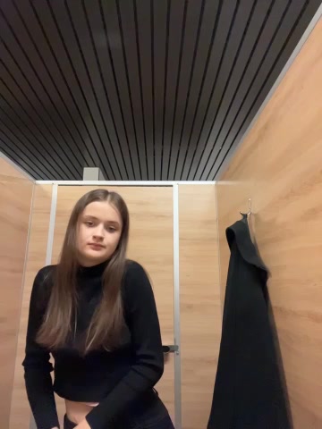 KittyQueeny live screenshot 2025-09-29 19:02:22