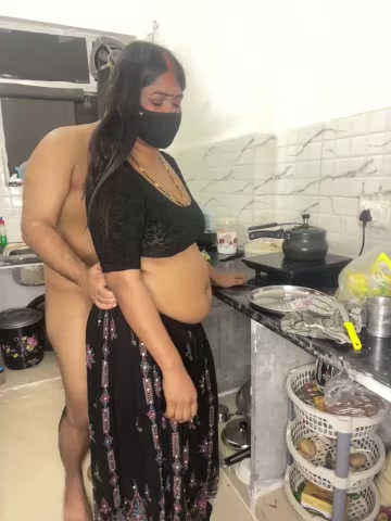 Komal_Meghawani live screenshot 2025-12-05 12:16:23