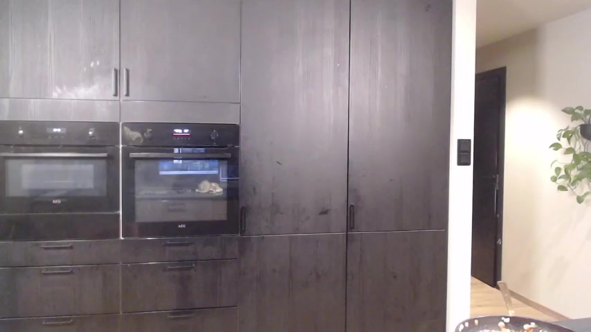 Kristyoff live screenshot 2025-10-26 19:09:25