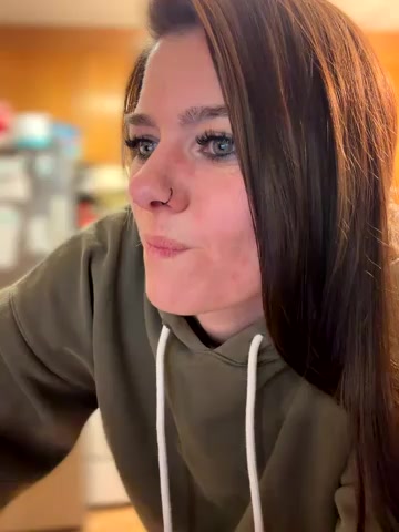 LadyLena1 live screenshot 2025-11-21 00:14:23