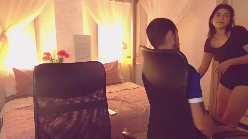 Laila_asher live screenshot 2025-09-30 08:31:10