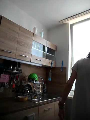 Laura_Ati live screenshot 2025-09-30 08:31:42