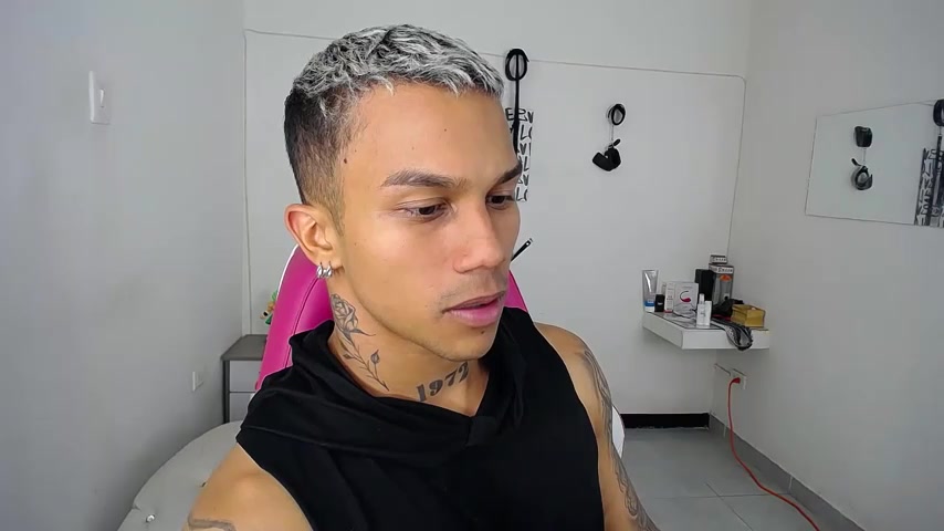 Leonard_Price live screenshot 2025-09-21 05:03:54