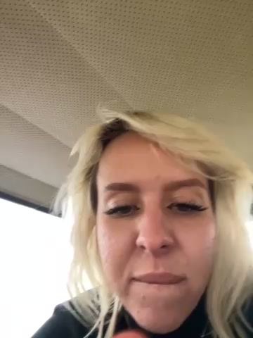 LikaCat live screenshot 2025-09-21 05:51:08