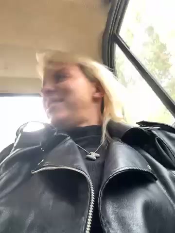 LikaCat live screenshot 2025-09-21 07:27:24