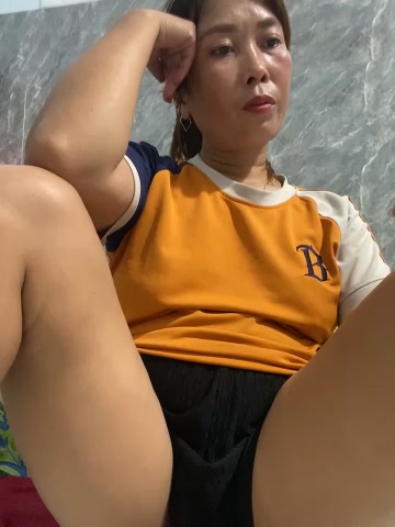 Linaannn live screenshot 2025-09-30 07:47:36