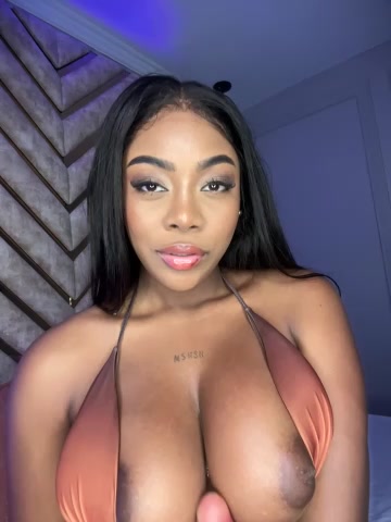 Lola_King live screenshot 2025-08-25 05:33:00