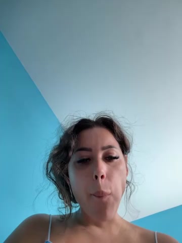 LovelyJulliette live screenshot 2025-09-22 14:21:37