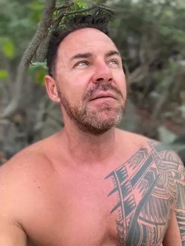 LukeLouHarvey live screenshot 2025-10-08 06:51:33