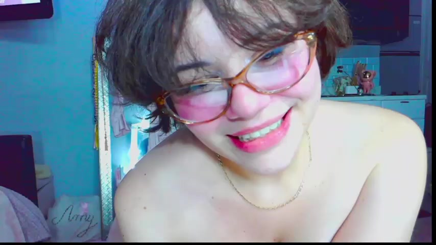 LunaMilav live screenshot 2025-09-29 05:44:26