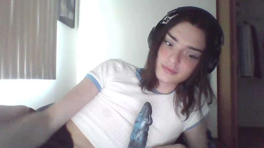 Luna_Samosienko live screenshot 2025-10-01 20:42:51