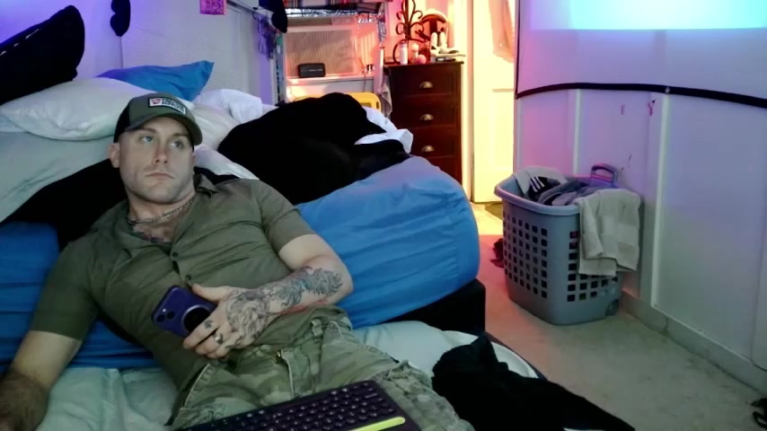 Luv2SuckBWC92 live screenshot 2025-09-23 02:16:50