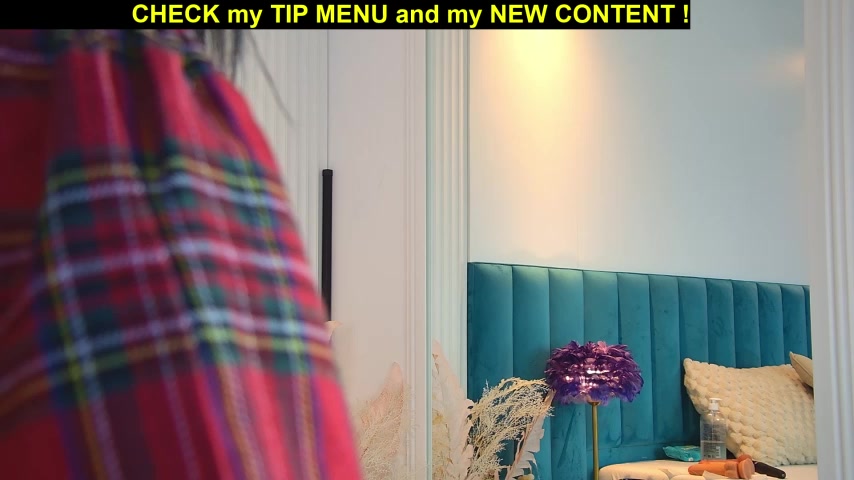 MadisonKroft live screenshot 2025-10-15 07:47:35