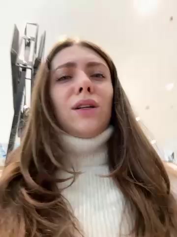 MariiD live screenshot 2025-10-24 09:22:16