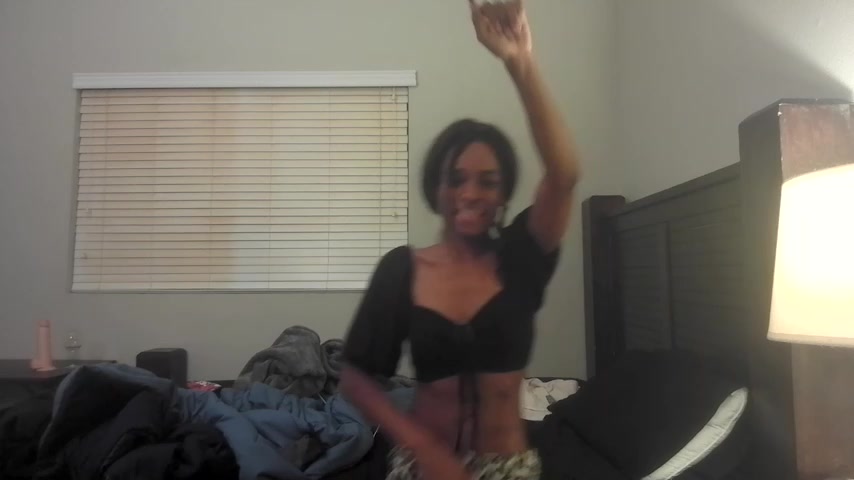 Marlowlovee live screenshot 2025-09-23 02:13:54