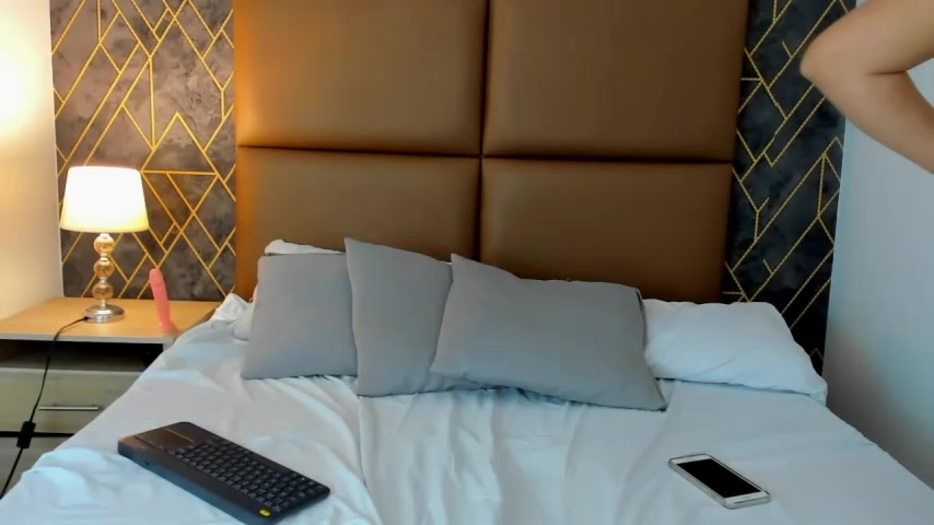 Mary_Chris25 live screenshot 2025-10-01 13:35:17