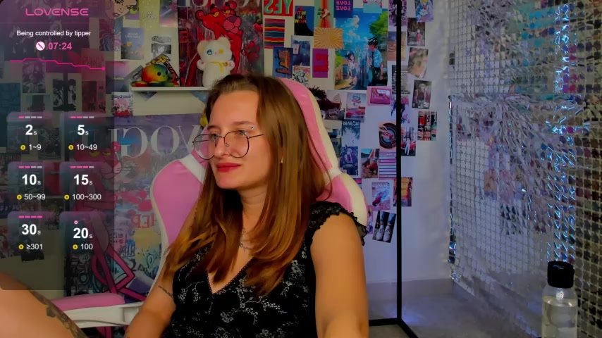 Maryyy_May live screenshot 2025-09-29 19:35:18