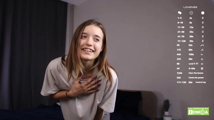 MeganAckerman live screenshot 2025-08-24 10:34:09