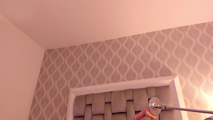 Megan_Leal1 live screenshot 2025-11-05 09:15:28