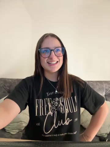 Megan_lu2 live screenshot 2025-09-21 04:53:58