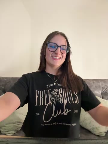 Megan_lu2 live screenshot 2025-09-21 05:06:08