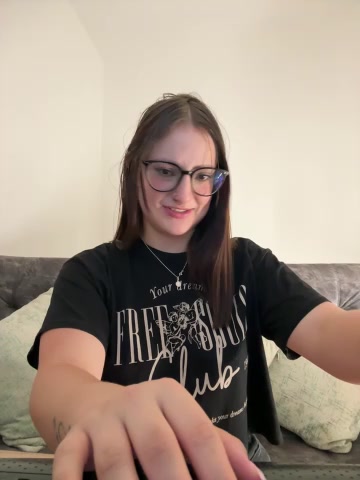 Megan_lu2 live screenshot 2025-09-21 05:07:09